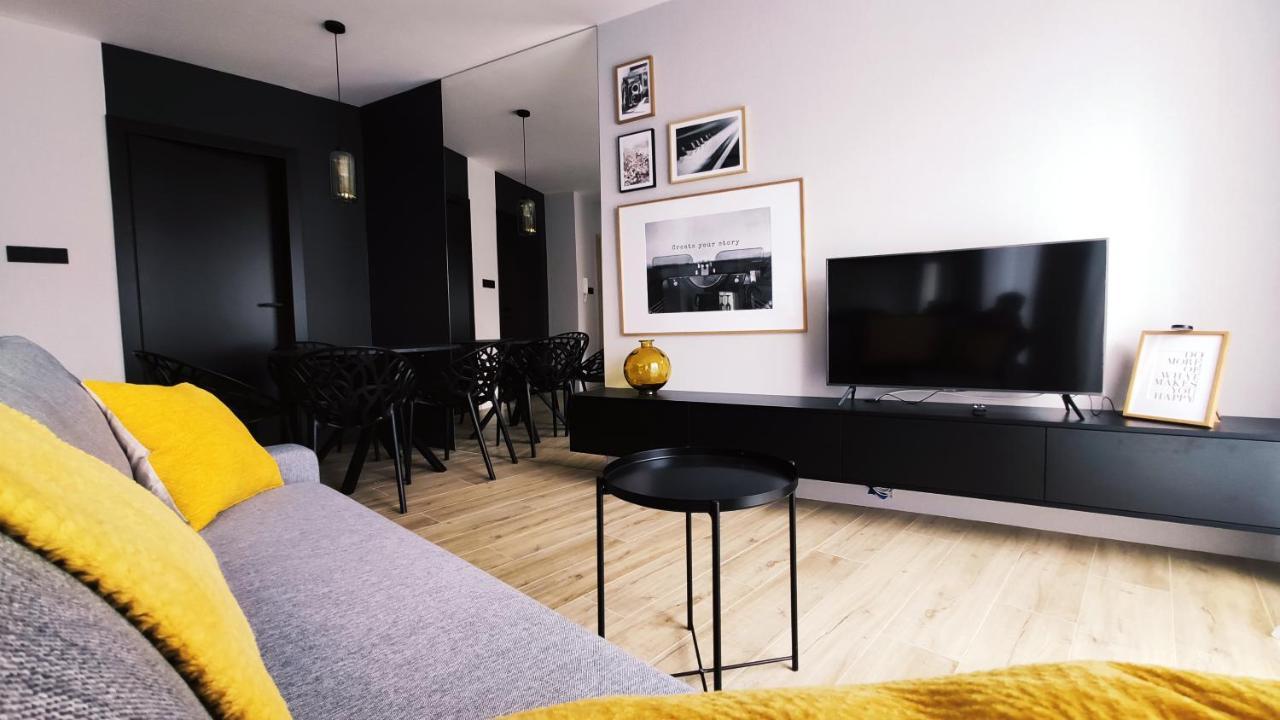 Kacik 10 By Homeprime Krasków Exteriör bild